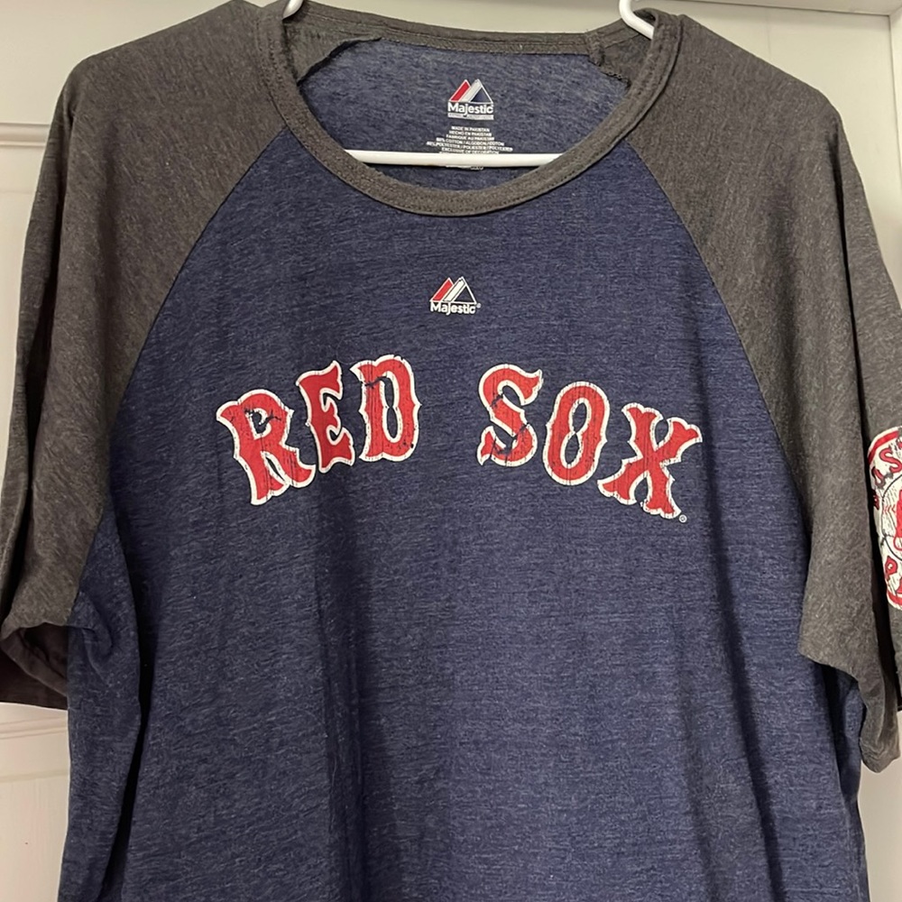 Boston Red Sox shirt